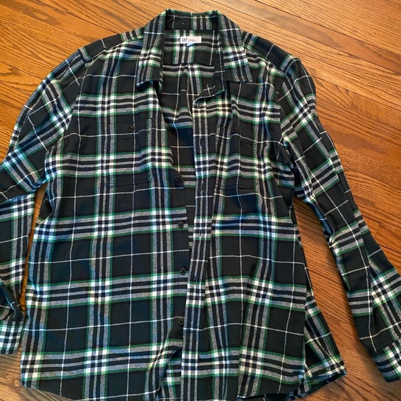 green gap flannel - Picture 1 of 2
